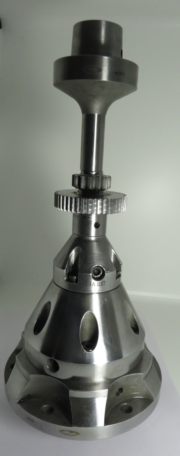 Hobbing fixture