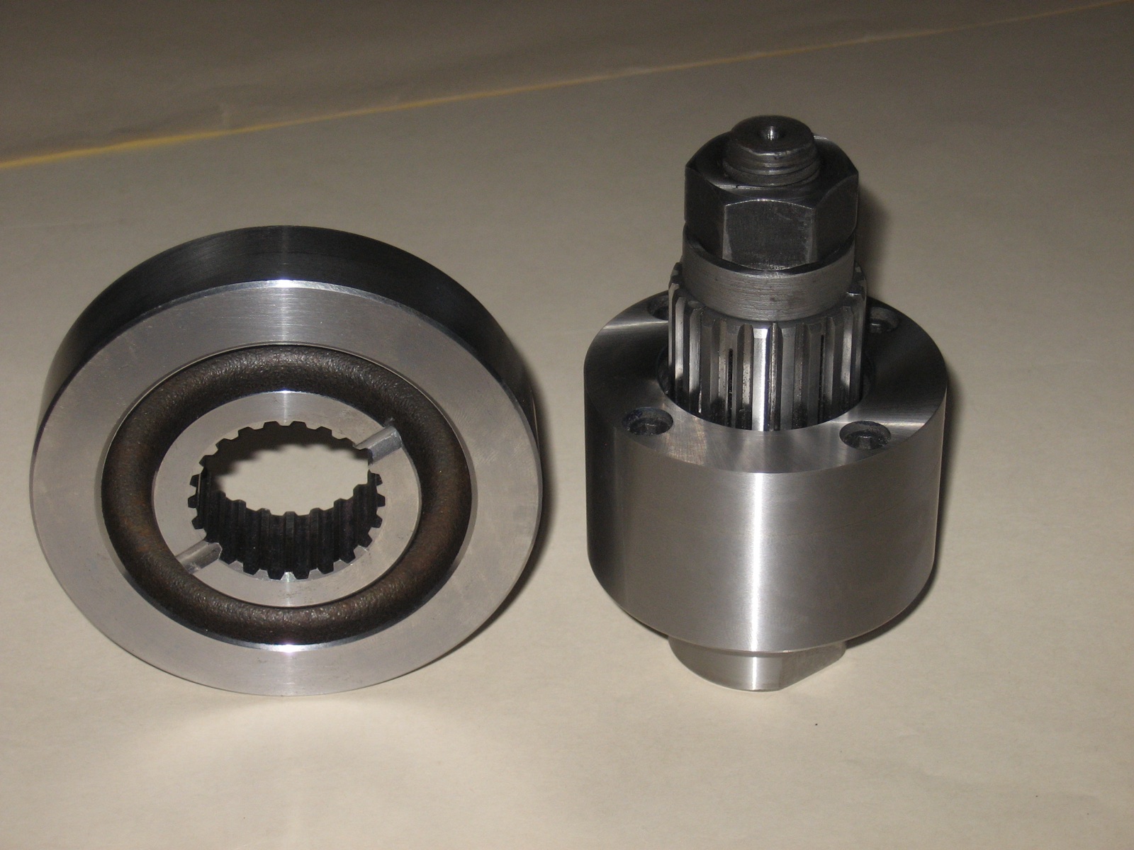 Spline internal clamping