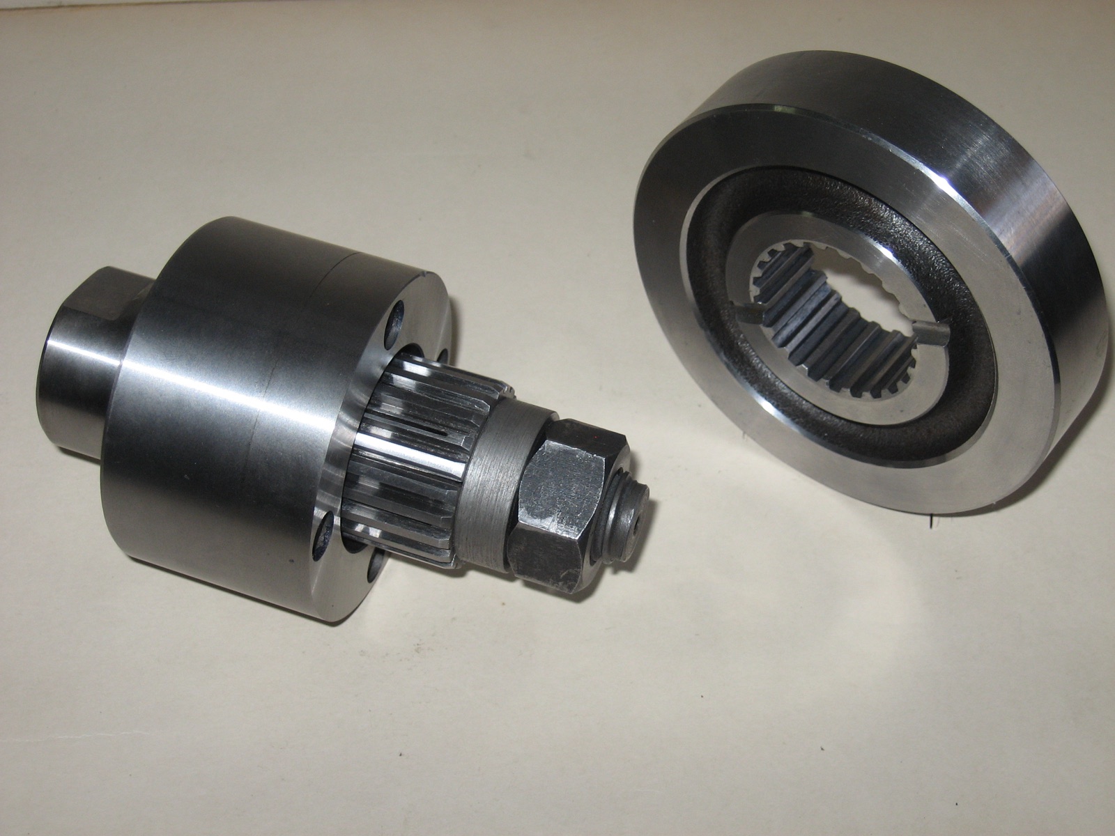 Spline internal clamping